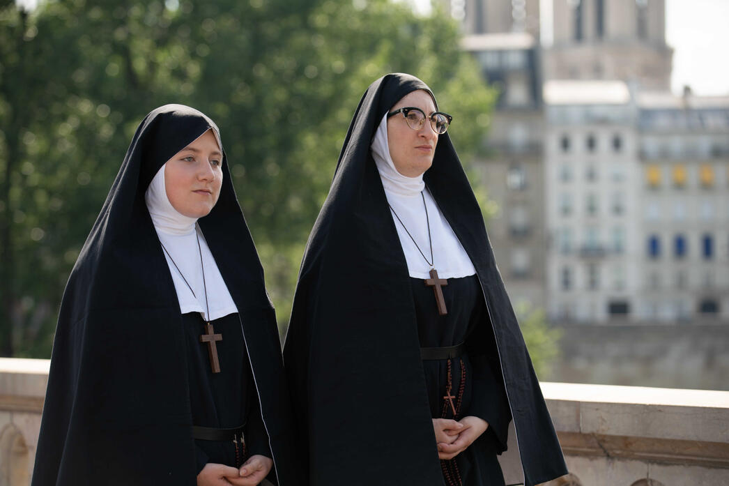 Nonnes (Salomé Dudoignon-Valade, Mildred Puissant)